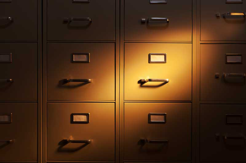 Internationale Datenbank von eliteONE